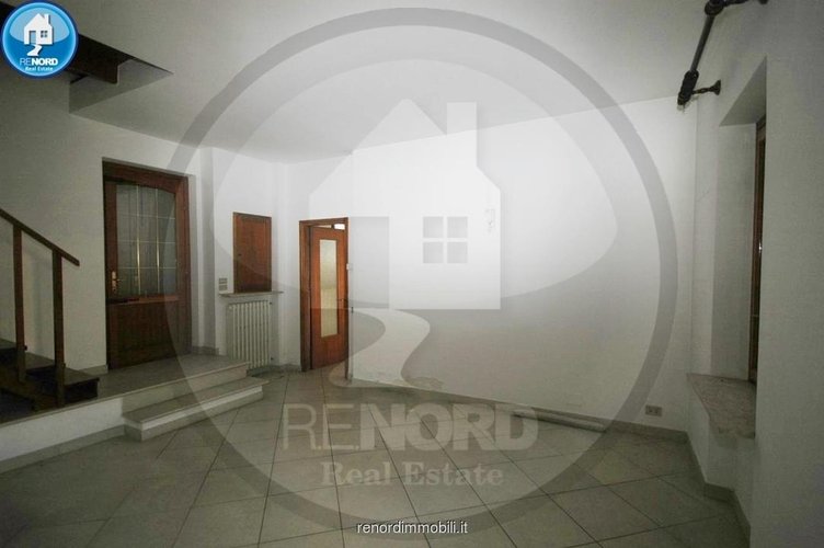 CASA SEMI INDIPENDENTE Villanterio