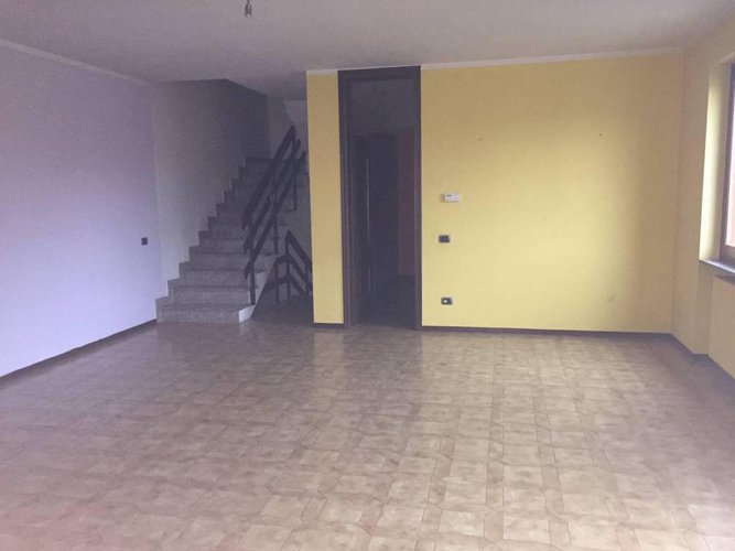 Villetta a Schiera Indipendente con Giardino Privato Osio Sotto