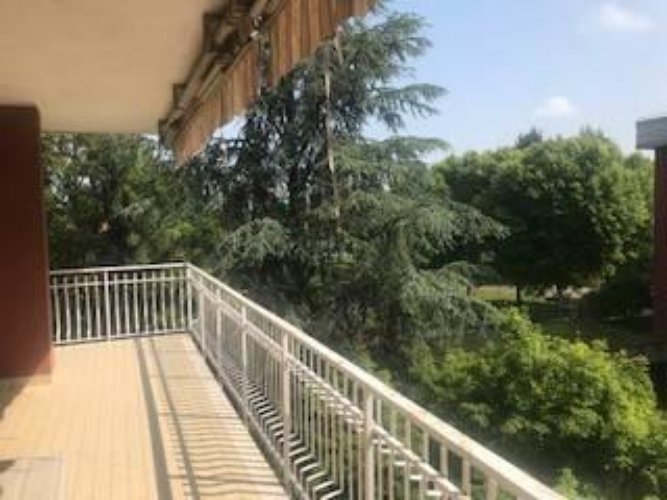 VOGHERA SPLENDIDO QUADRILOCALE CON BOX AUTO E TERRAZZI Voghera