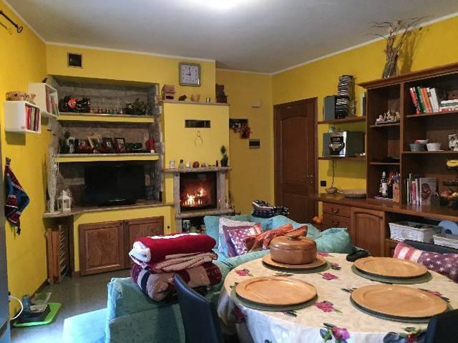 CASETTA TRIFAMILIARE COMPLETAMENTE RISTRUTTURATA!! Zogno