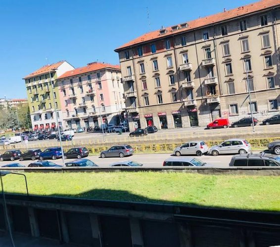 BILOCALE 80 MQ. NAVIGLIO CON SOLAIO Milano