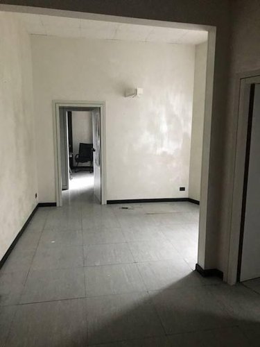 PAVIA TRILOCALE 120MQ. IN P.ZZA MINERVA POSIZIONE TOP Pavia