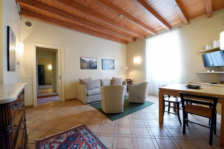 APPARTAMENTO IN LOCAZIONE NAVIGLIO COMPLETO DI ARREDO 92MQ. Milano