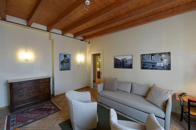 APPARTAMENTO IN LOCAZIONE NAVIGLIO COMPLETO DI ARREDO 92MQ. Milano