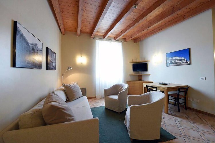 APPARTAMENTO IN LOCAZIONE NAVIGLIO COMPLETO DI ARREDO 92MQ. Milano