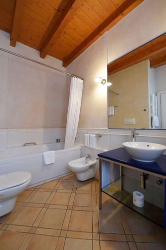 NAVIGLIO ASC. SFORZA LOCAZIONE APPARTAMENTO 167MQ. ARREDATO Milano