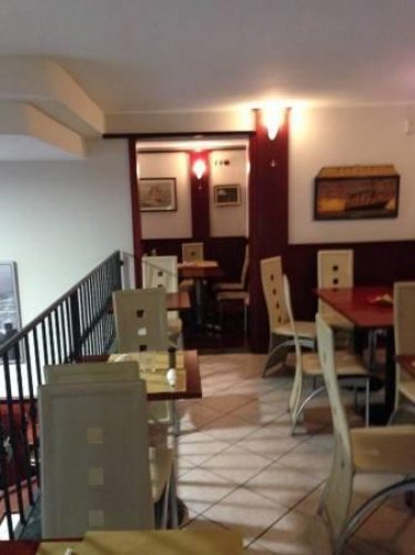 TAVOLA FREDDA POSSIBILITA' DI CANNA FUMARIA TORRE UNICREDIT Milano