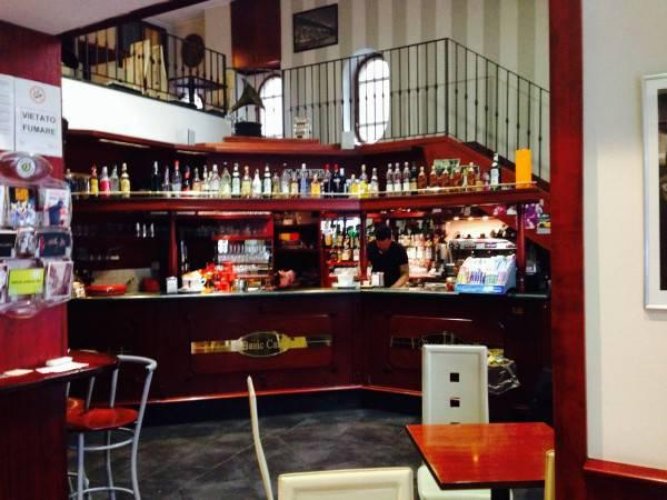 TAVOLA FREDDA POSSIBILITA' DI CANNA FUMARIA TORRE UNICREDIT Milano