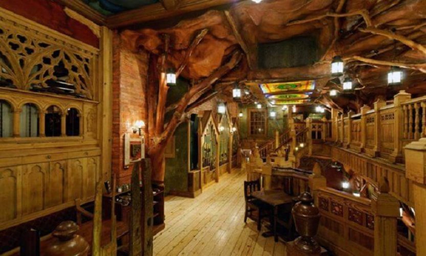 BAR TAVOLA CALDA DIFRONTE UNIVERSIT MQ. 230 OTTIMI INCASSI Milano