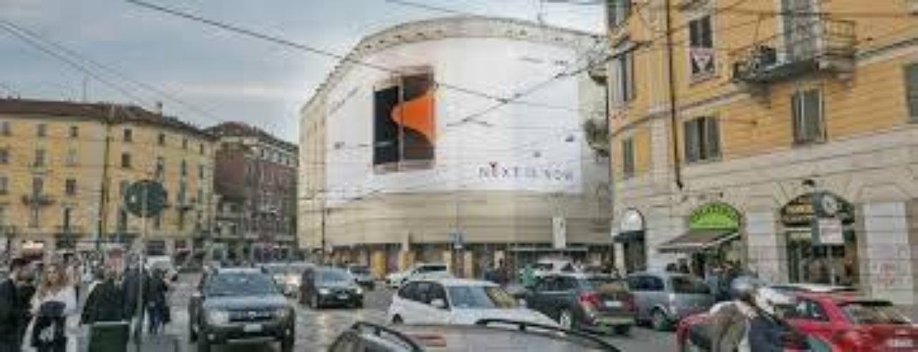 PORTA GENOVA BAR TAVOLA FREDDA 60MQ.CON DEHOR Milano