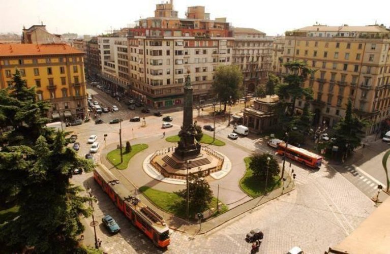 P,ZZA V GIORNATE/XXII MARZO BISTROT CON CANNA FUMARIA!!! TOP Milano