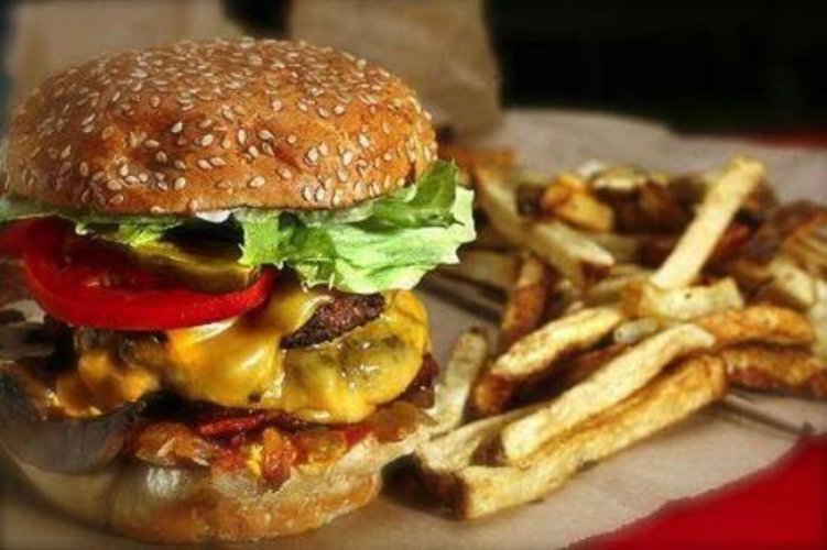 P,ZZA V GIORNATE/XXII MARZO BISTROT CON CANNA FUMARIA!!! TOP Milano