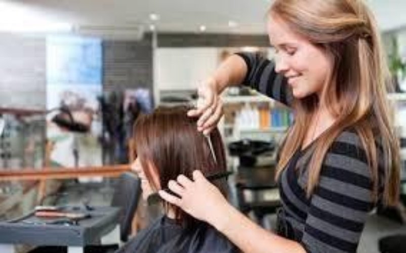 PARRUCCHIERE CON CENTRO ESTETICO PIAZZA CANTORE / S.AGOSTINO Milano