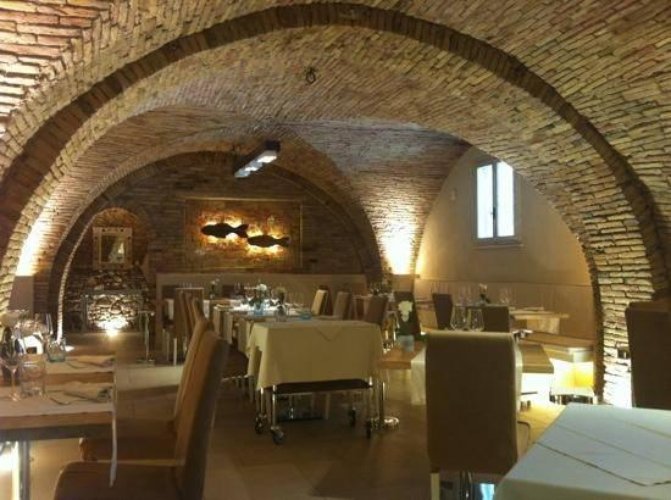 VOGHERA RISTORANTE PIZZERIA IN ZONA DI FORTE PASSAGGIO Voghera