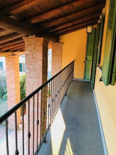 VILLA RETORBIDO POSIZIONE PANORAMICA DI RECENTE COSTRUZIONE Retorbido