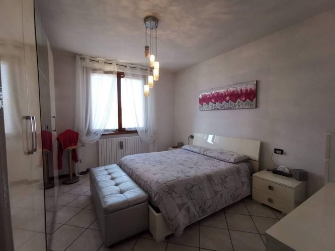 Trilocale Con Box e Cantina in Palazzina di 6 famiglie Lurano