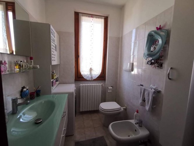 Trilocale Con Box e Cantina in Palazzina di 6 famiglie Lurano