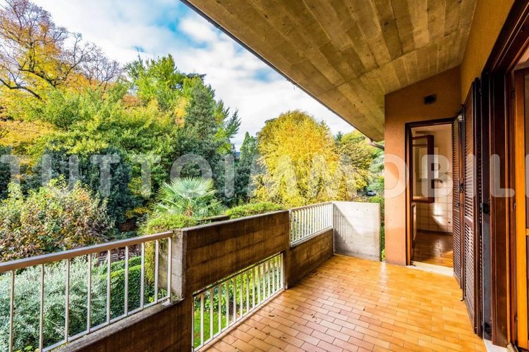 TRILOCALE DI 90 MQ IN STRADA A FONDO CHIUSO Ranica