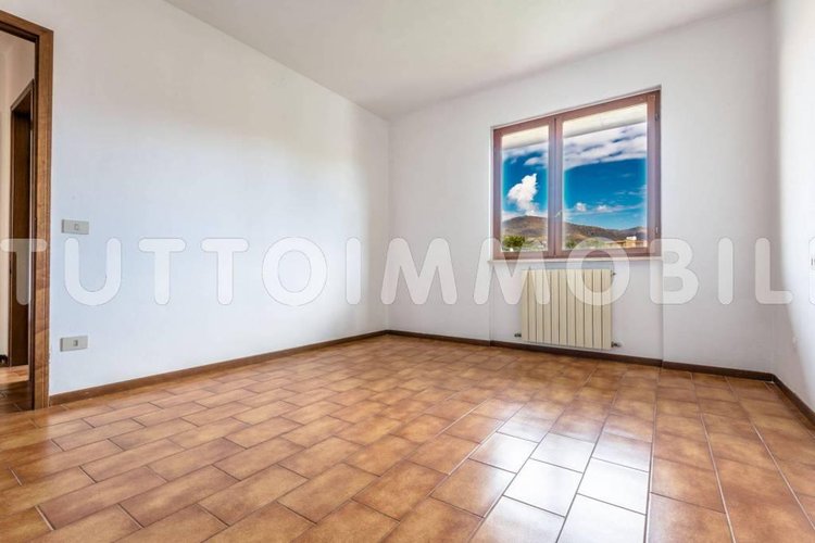 TRILOCALE DI 90 MQ IN STRADA A FONDO CHIUSO Ranica