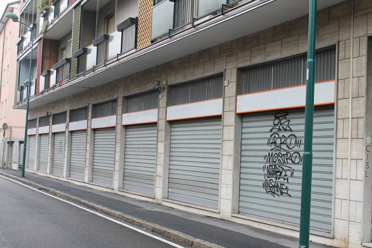 IMMOBILE COMMERCIALE