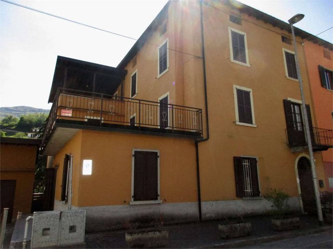 Stabile Sant'Omobono Terme