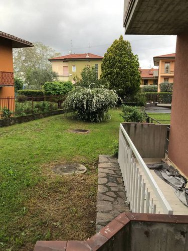 Appartamento tutto ristrutturato a nuovo affare. Scanzorosciate