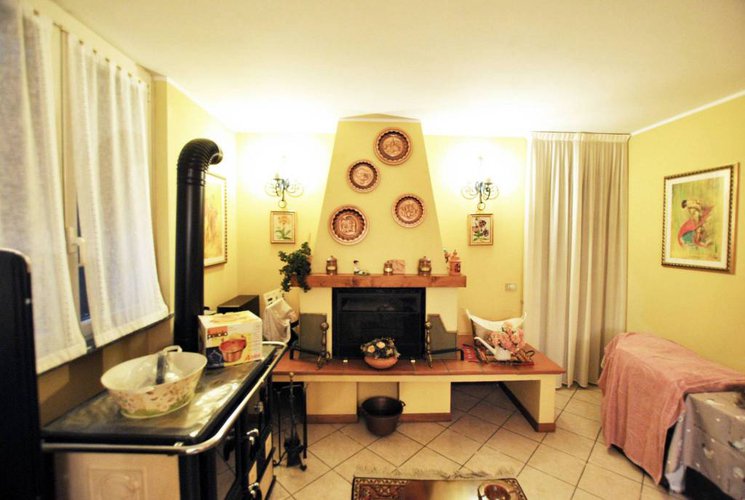 Meravigliosa villa terminale, con ampio giardino Brembate