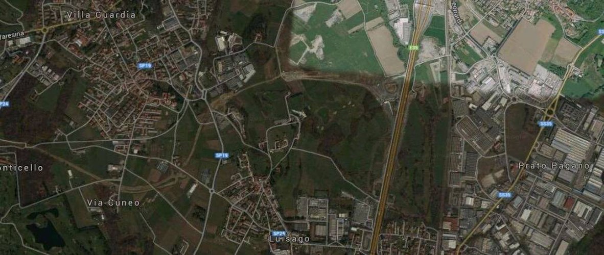 Vendesi terreno in Villa guardia Villa Guardia