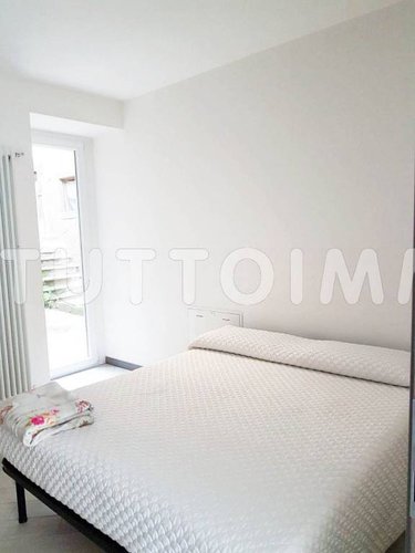 TRILOCALE RISTRUTTURATO SENZA SPESE CONDOMINIALI Nembro