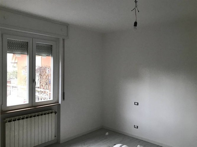 Appartamento tutto ristrutturato a nuovo affare. Scanzorosciate