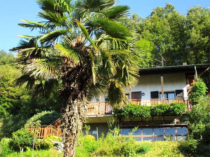 Berbenno - Villa singola con mansarda indipendente Berbenno