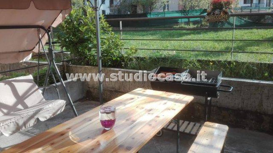 SOLUZIONE BEN SISTEMATA ED ESPOSTA CON TERRAZZONE! Taleggio