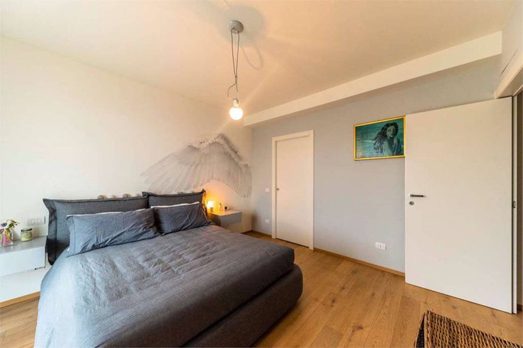 Boltiere appartamento con giardino Boltiere