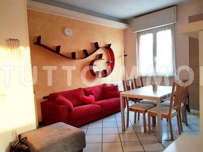 BILOCALE RISTRUTTURATO ULTIMO PIANO Alzano Lombardo