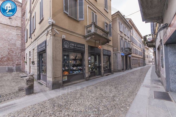 NEGOZIO Pavia