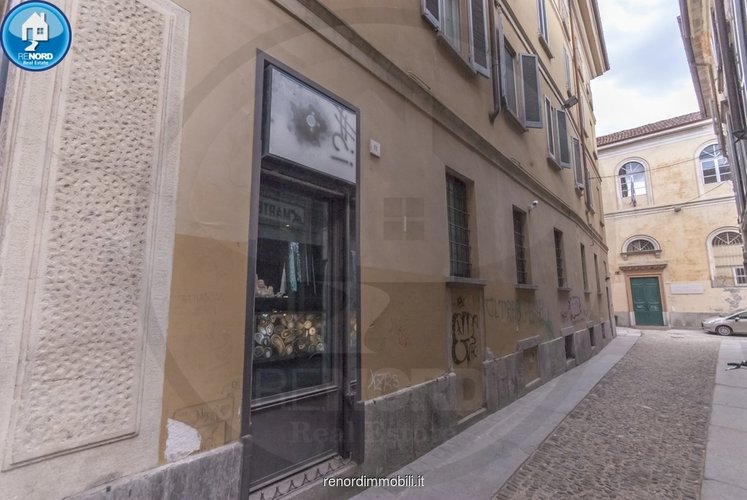 NEGOZIO Pavia