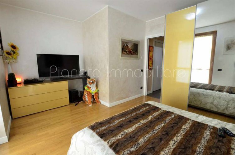 TRILOCALE all'ultimo piano, immerso nel verde Ponteranica