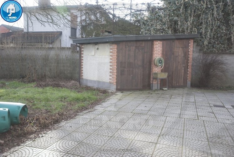 AREA EDIFICABILE Albuzzano