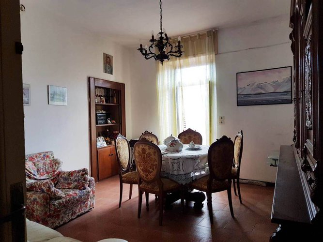 TRILOCALE AD ALZANO LOMBARDO IN PIENO CENTRO Alzano Lombardo