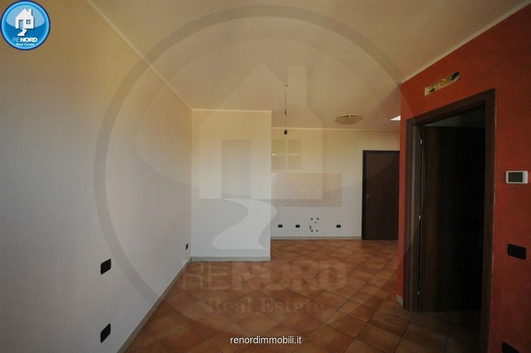 MONOLOCALE Valera fratta