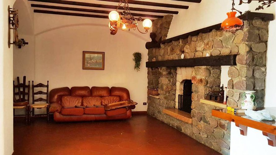 Alzano Lombardo Bifamiliare nel centro storico Alzano Lombardo