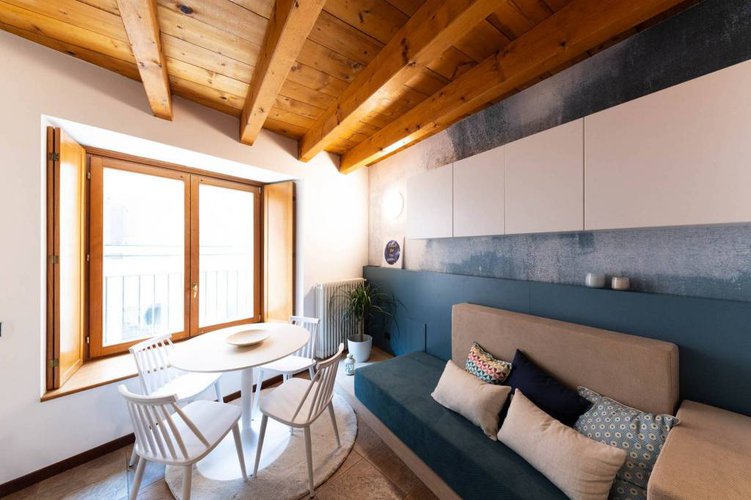 Grazioso bilocale in duplex completamente arredato! Albino