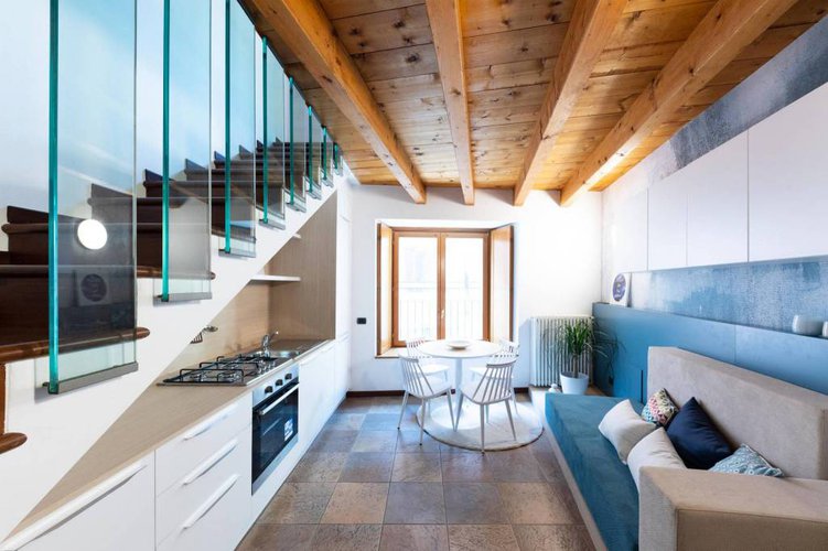 Grazioso bilocale in duplex completamente arredato!