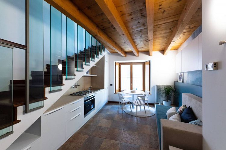 Grazioso bilocale in duplex completamente arredato! Albino