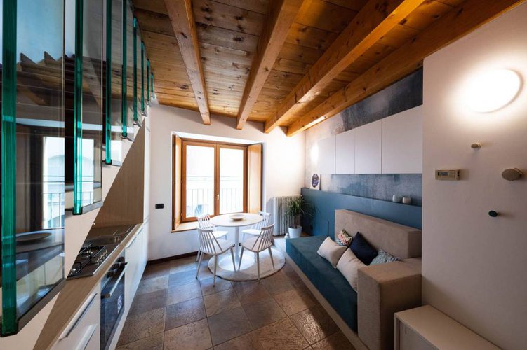 Grazioso bilocale in duplex completamente arredato! Albino