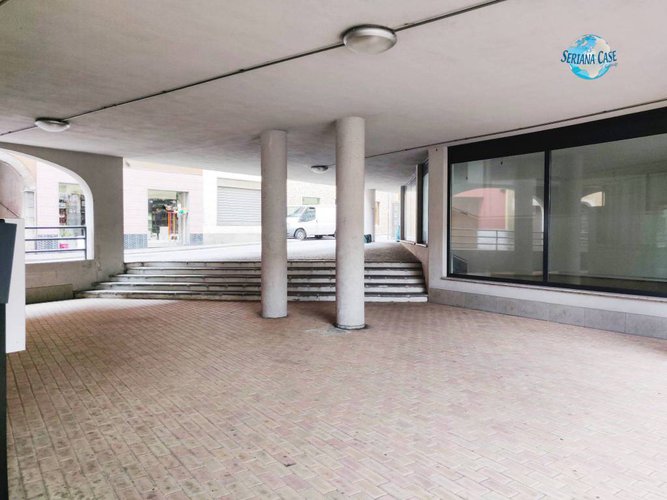 Grazioso bilocale con box, comodamente servito da ascensore Gazzaniga