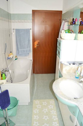 RECENTE. 3 CAMERE, 2 BAGNI, 2 TERRAZZE, CANTINA E BOX DOPPIO Seriate