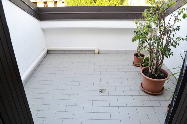 RECENTE. 3 CAMERE, 2 BAGNI, 2 TERRAZZE, CANTINA E BOX DOPPIO Seriate