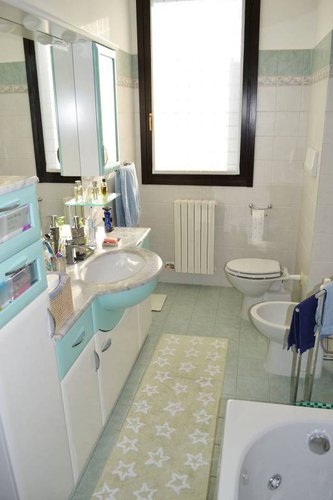 RECENTE. 3 CAMERE, 2 BAGNI, 2 TERRAZZE, CANTINA E BOX DOPPIO Seriate