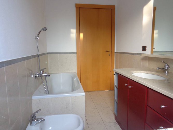 VERDELLO VILLA BIFAMILIARE LIBERA SUBITO!!! Verdello